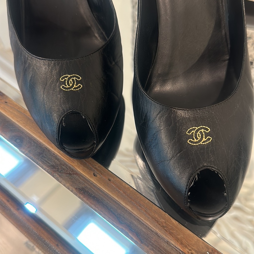 Chanel pumps - Picture 3 of 8